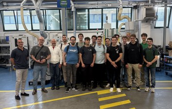 Gli studenti del corso di Trattamenti Superficiali e Rivestimenti di Leghe Metalliche in visita presso Norblast Srl e Peen Service Srl